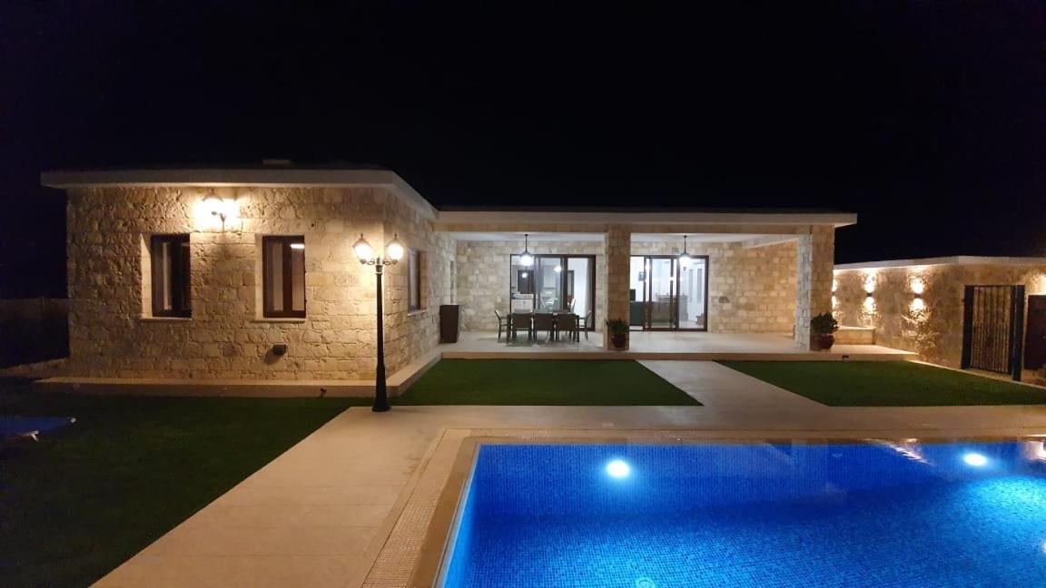 Villa Yermanina Geroskipou Exterior photo